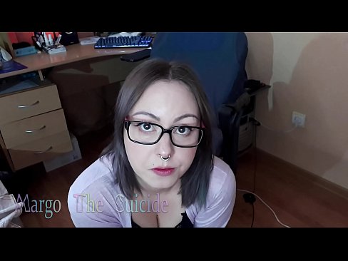 ❤️ Ko'zoynakli seksual qiz kamerada Dildoni chuqur so'radi ❤❌ Anal pornoda bizda ❌❤
